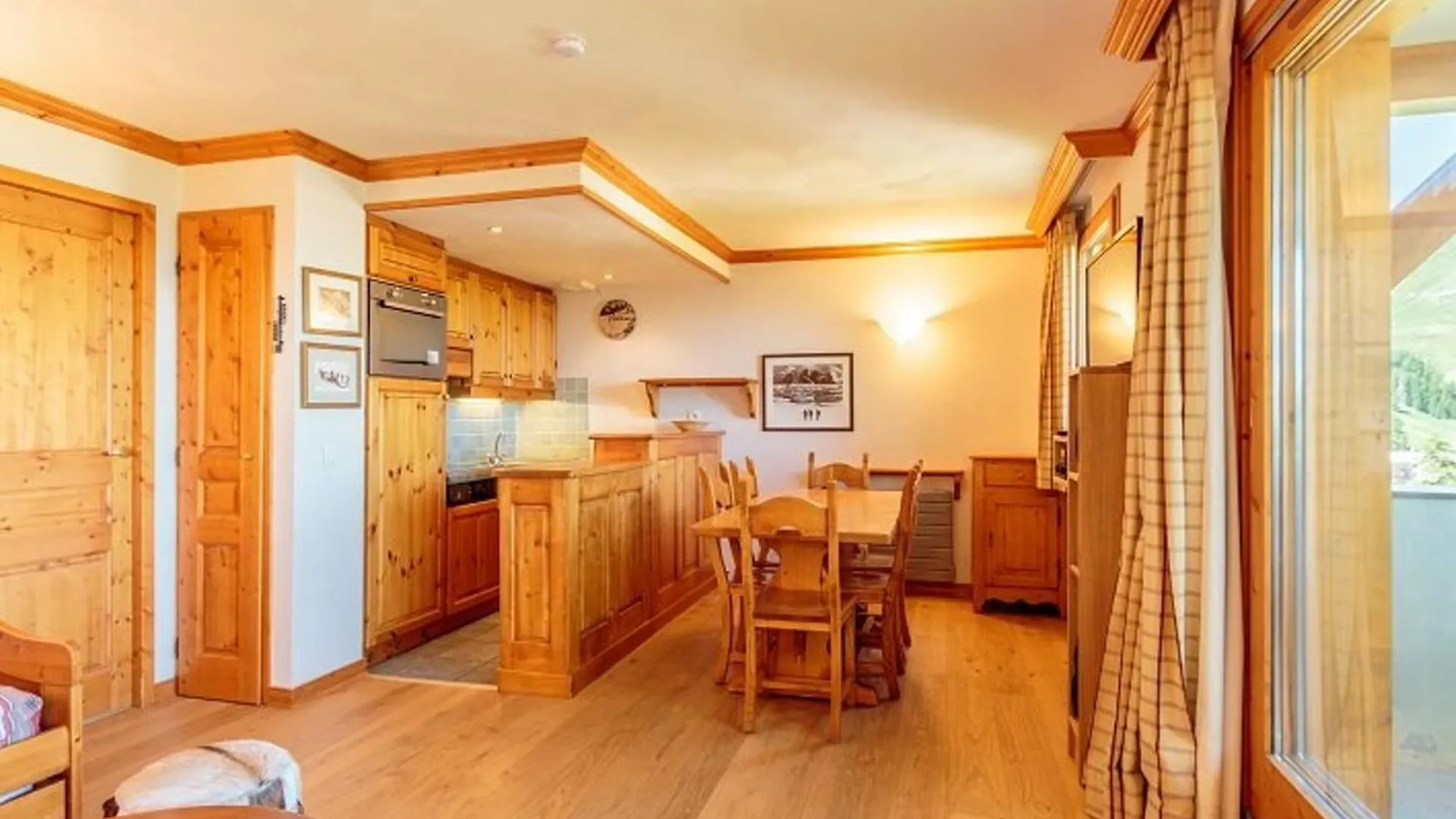 Апартаменты Appartement Cosy 3 Pieces, Piscine, Sauna, Hammam, A 100M Des Pistes, Parking Couvert Inclus - Fr-1-351-28 Ла-Плань